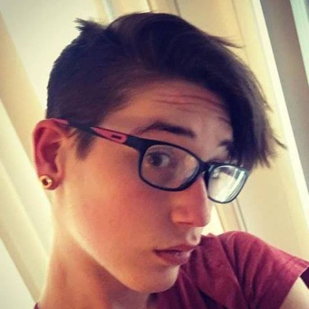 Meet your Posher, Alex